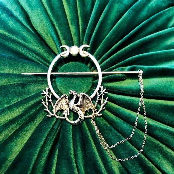 Viking Vintage Inspired Dragon Hair Accessory with chain and jewel, Fant… - Picture 1 of 11